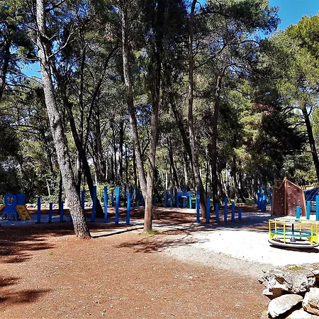 Bordeaux 29 Ρόβινι